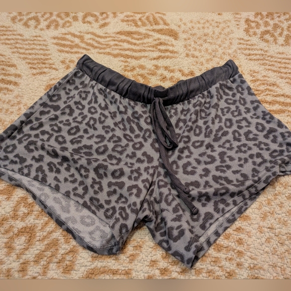 Lucky Brand Leopard Print Pajama Shorts – Size Small (Fits Like Medium) - Picture 2 of 6